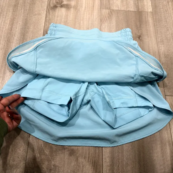Lululemon Hotty Hot High-Rise Skirt Light Baby Blue Size 2 - Image 6