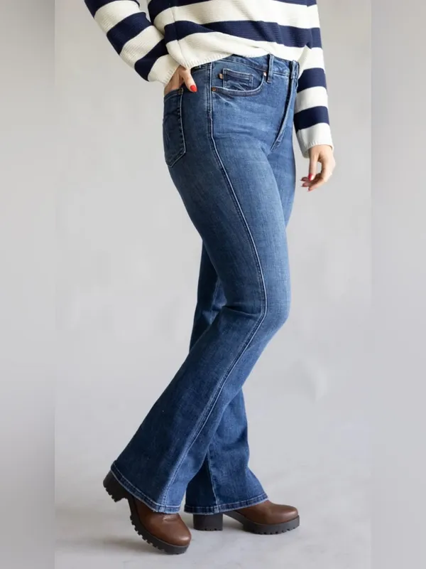 Judy Blue Medium Blue Boot-Cut Women's Jeans - Image 3