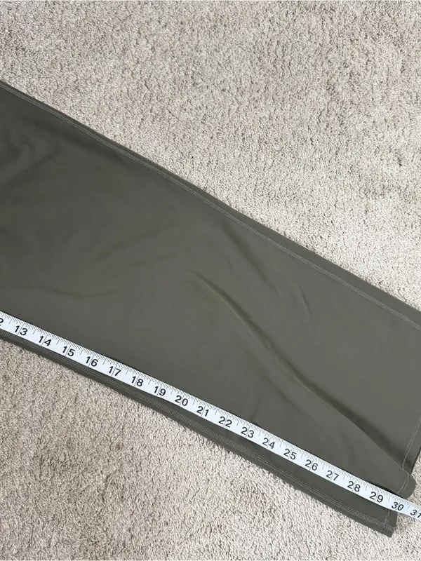 Vuori Women’s Daily Wide Leg Leggings Pants Pull On High Rise in Green L - Image 14