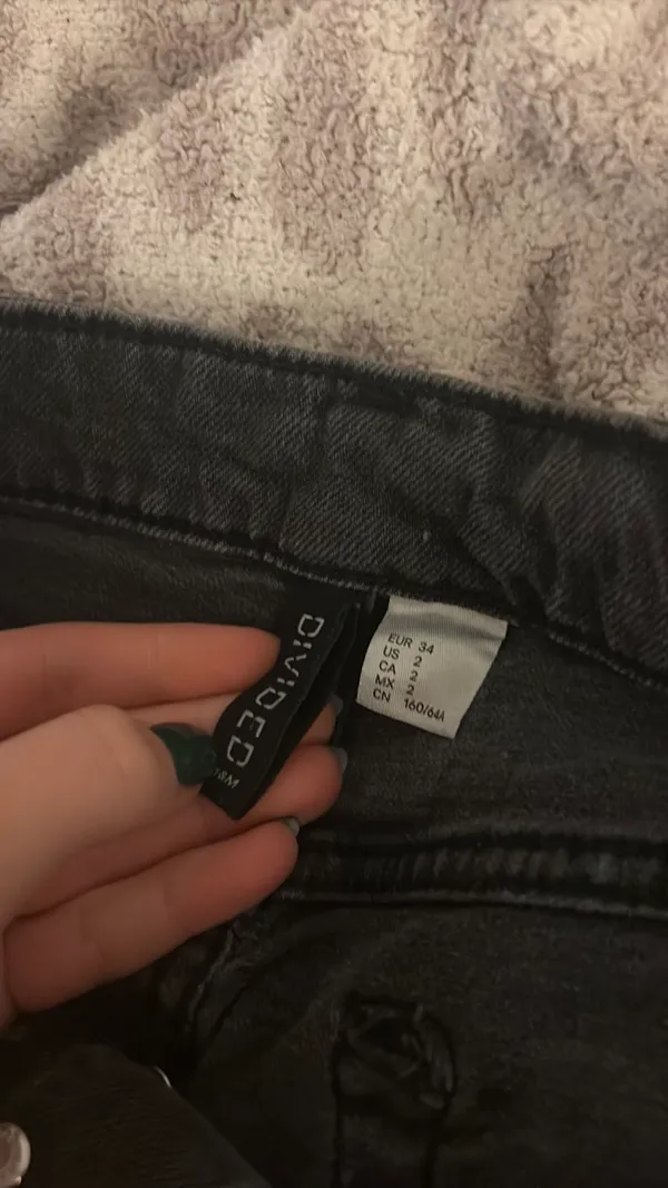 H&M Black Jeans High-Waisted - Image 2