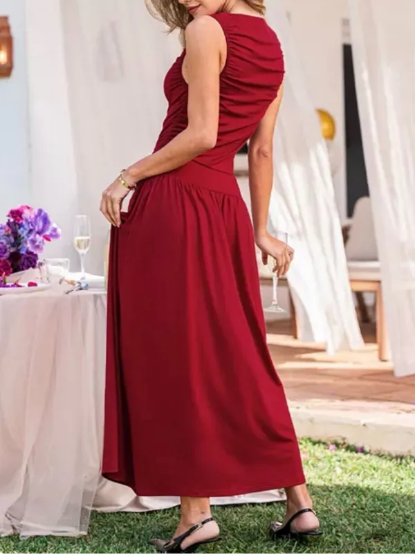 Cupshe Women's Knit BoatNeck Elegant Sleeveless Maxi Dress in Red Size Small - Image 2