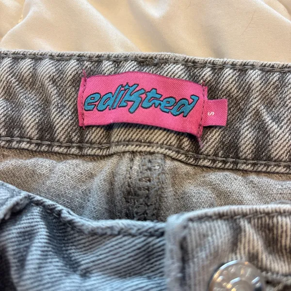 Edikted Pants grey jean - Image 2