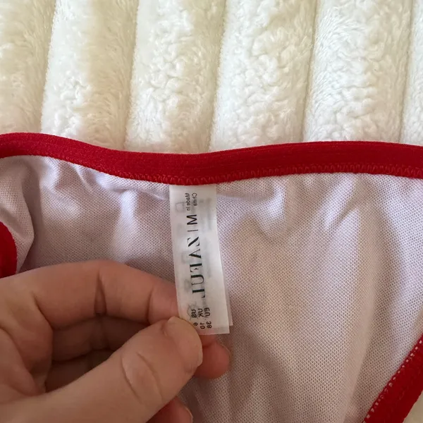 NWT Zaful Bright Red Ribbed Bikini Bottoms - Image 4