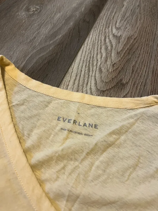 Everlane Air Scoop-Neck Tee in Pastel Yellow - Image 5
