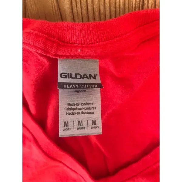 Gildan red mustang womens‎ tshirt size medium - Image 4