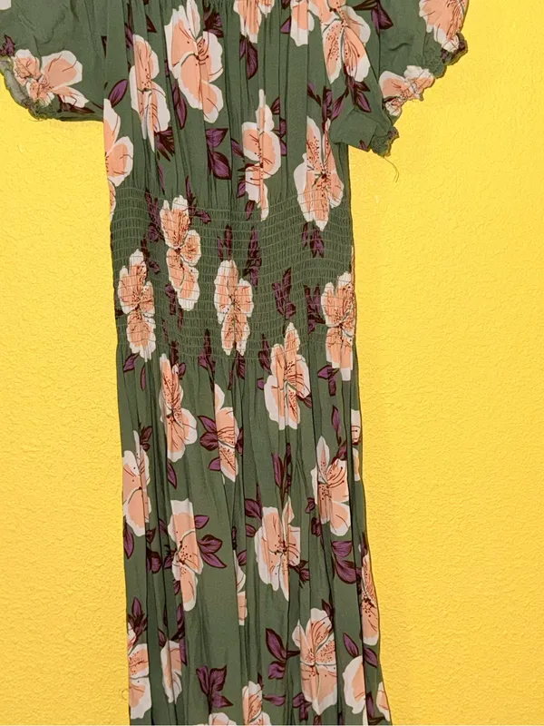 Olive Green Floral Maxi Dress with Puff Sleeves - Image 2