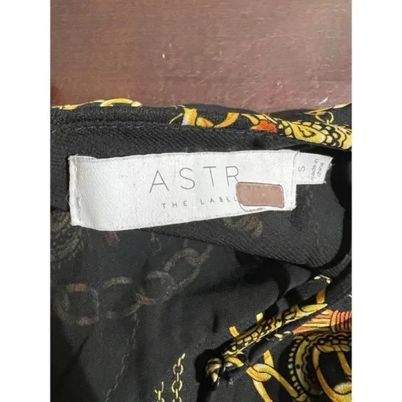 ASTR‎ The Label Mini Dress Chain Reaction Black Gold Chain Print Tie Back Small - Image 5
