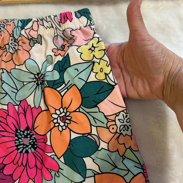 Shirley & Stone Vibrant Floral Sleep Set - Image 6
