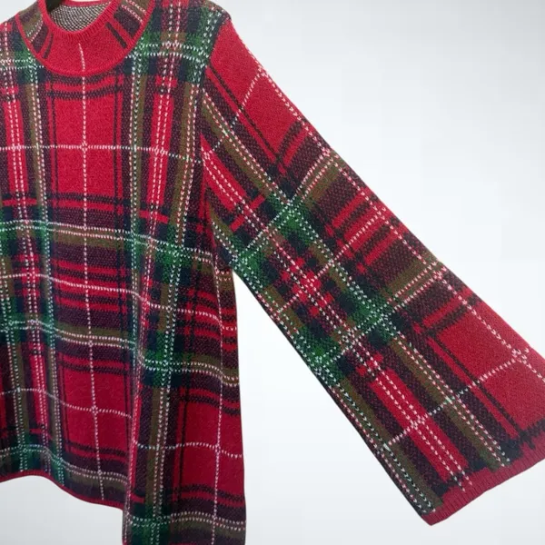 Entro Holiday Plaid Knit Sweater in Red Size S - Image 4