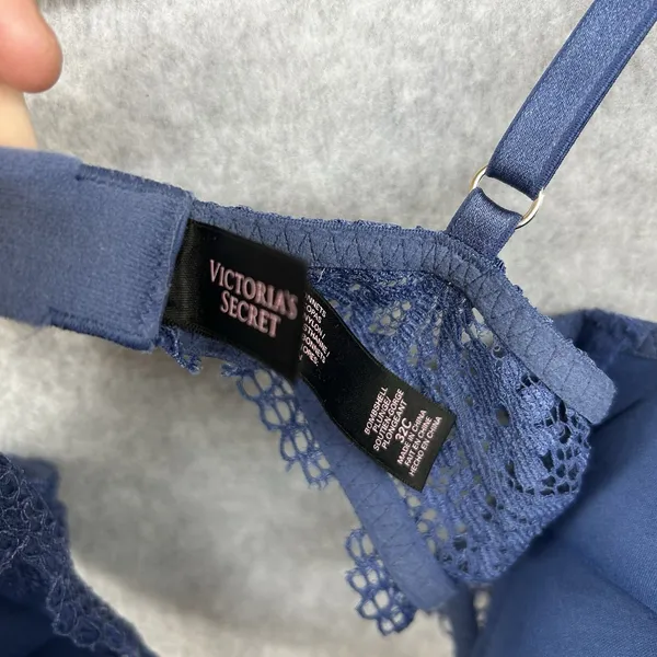 Victoria’s Secret Blue Lace Push up Women's Bra Size 32C - Image 4