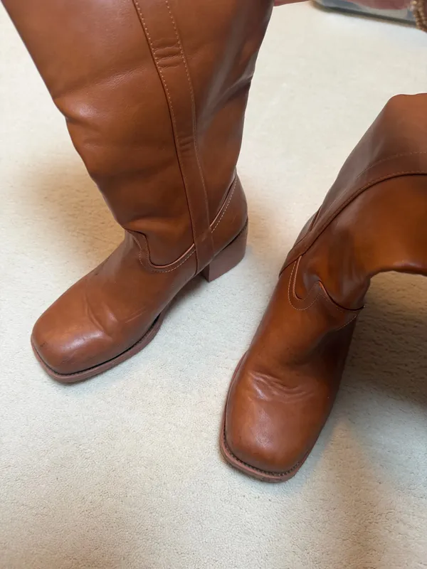 Brown Boots Size 7.5 - Image 5