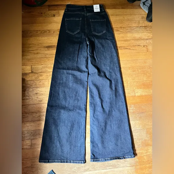 Boutique Wide Leg Jeans size 3/26 Aphrodite Brand NWT - Image 11