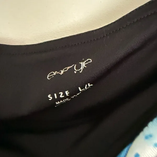 Energie Women’s Large Patterned Leggings Pants - Image 2