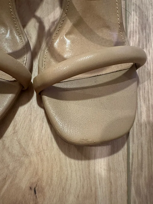 DV by Dolce Vita Merrick Heel - Image 3