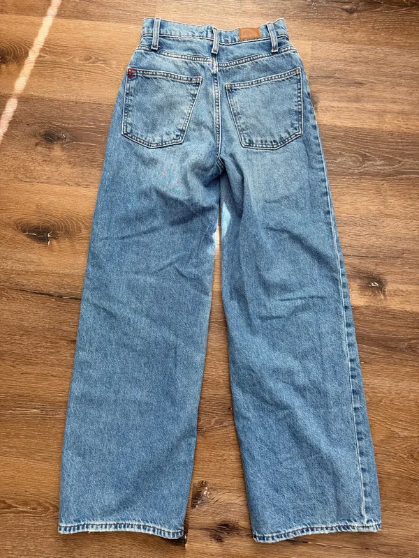 BDG High Waisted Baggy Jeans Urban Outfitters - Image 5