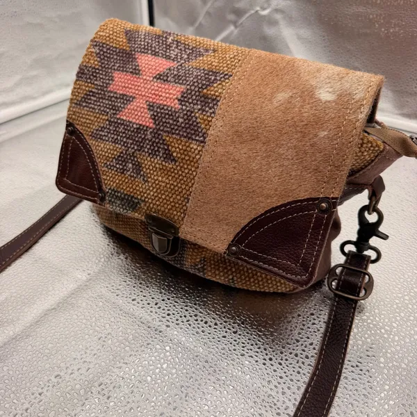 Myra Bag Whicky-Wacky Messenger Bag Womens OS Brown NEW S-2045 Southwestern Rug - Image 7