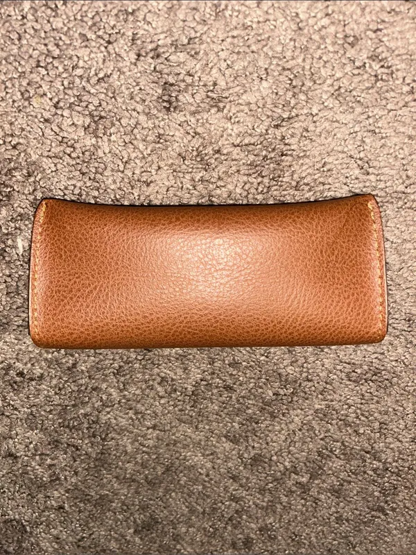 Ray bans authentic brown leather sunglasses case - Image 2