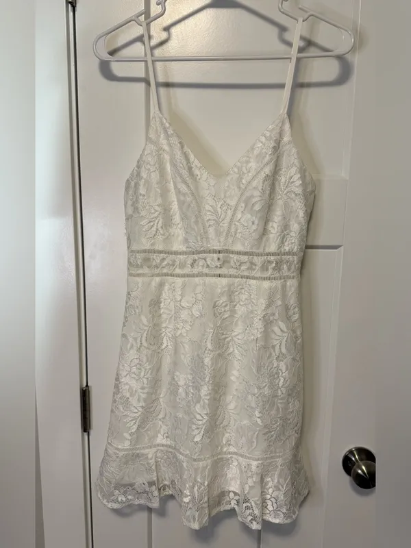 Hello Molly Have We Met Dress in White Size Medium - Image 4