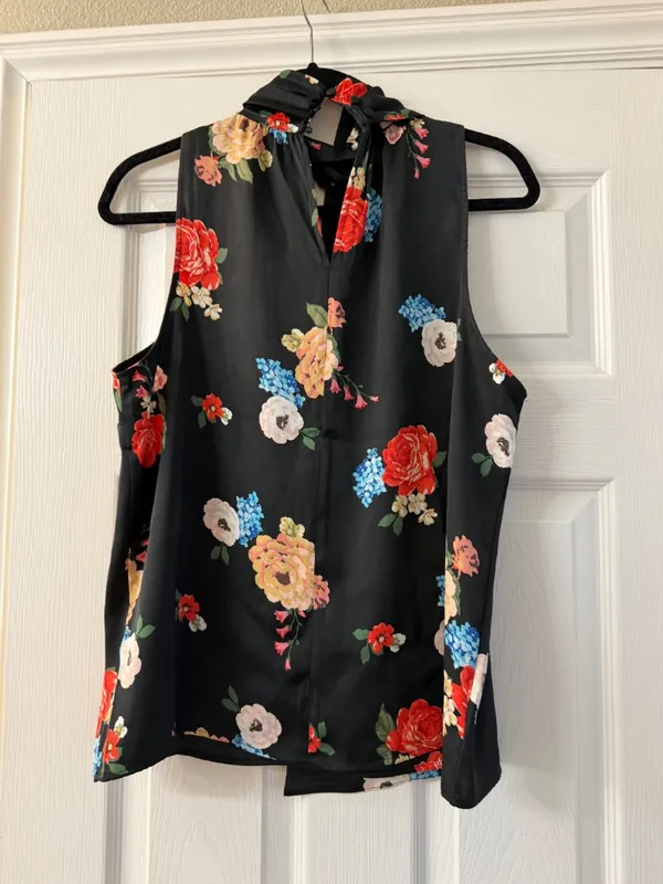 By Anthropologie Lace-Trim Silky Halter Tank Top Floral Scarf Size Medium New - Image 8