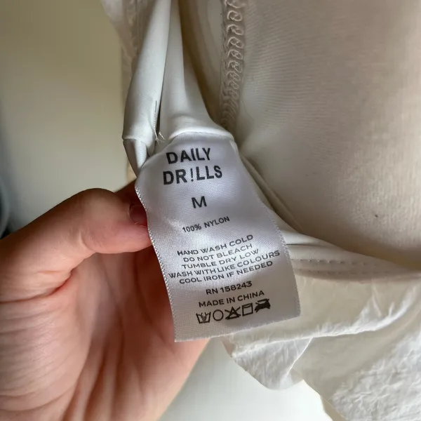 Daily Drills White Bubble Bra Gathered Preppy Activewear Size Medium - Image 7