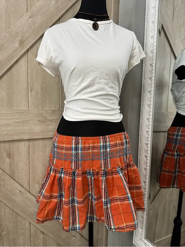 Vintage Y2K Old Navy Plaid Tiered Mini Skirt - Medium - Image 3