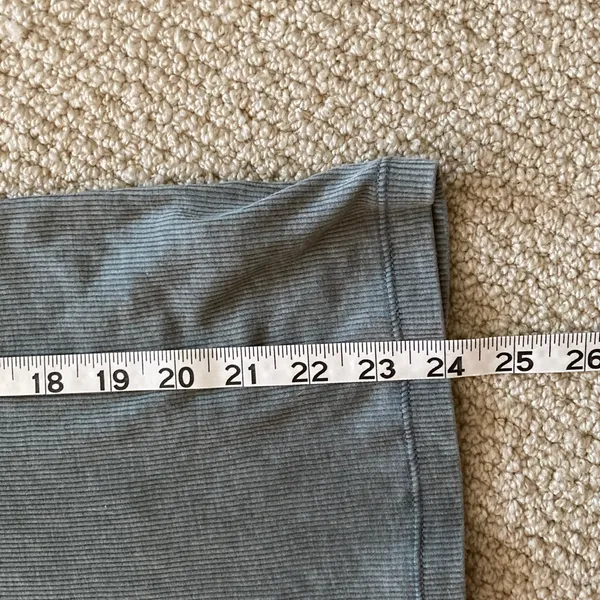 Aerie Real Soft Stretch Tank Top Army Green Size XS Fair Condition - Image 3