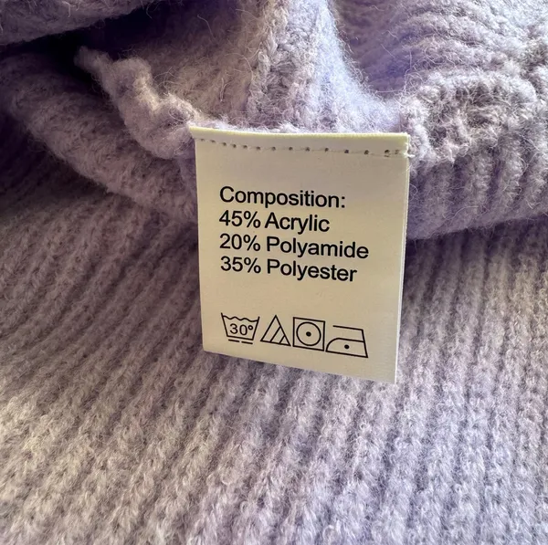 Light Purple Bishop Collar Oversized Valentine's Day Sweater Size Small - Image 8