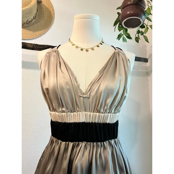 Lanvin Paris Silver Metallic Silk Babydoll Tank Top Blouse Size Medium France - Image 3