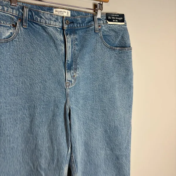 NWT Abercrombie & Fitch Ultra High Rise 90's Straight jeans - Image 2