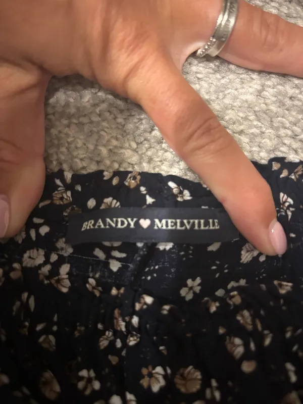 Brandy Melville Navy Floral Off the Shoulder Crop Top - Image 2