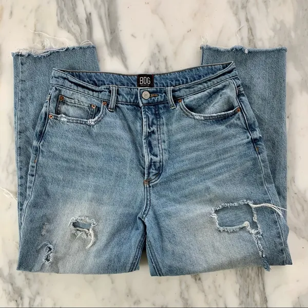 Urban Outfitters BDG Distressed High Rise Cropped Jeans - Image 5