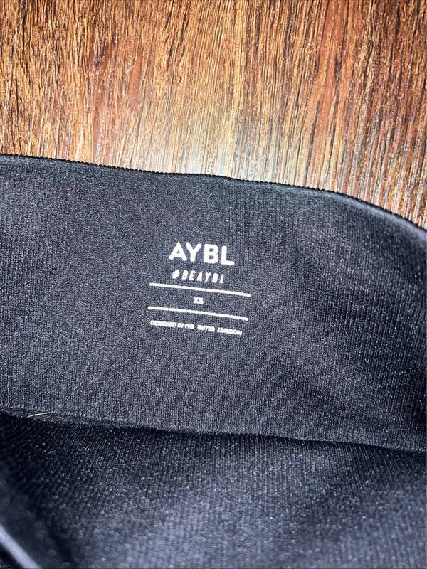 AYBL Seamless Shorts Xs - Image 2