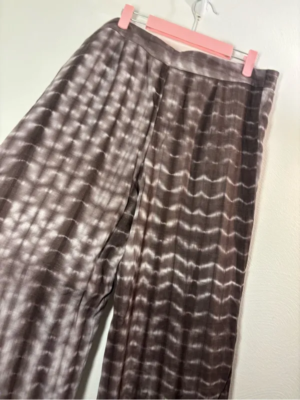 Zara Wide-Leg Tie-Dye Wrap Pants in Charcoal Size Large - Image 4