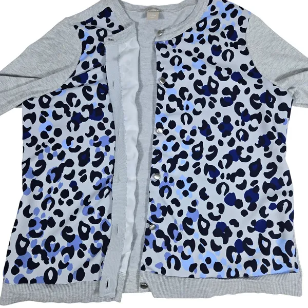 Chico's Grey Blue Leopard‎ Print Mixed Media Button Front Cardigan Sweater M - Image 5