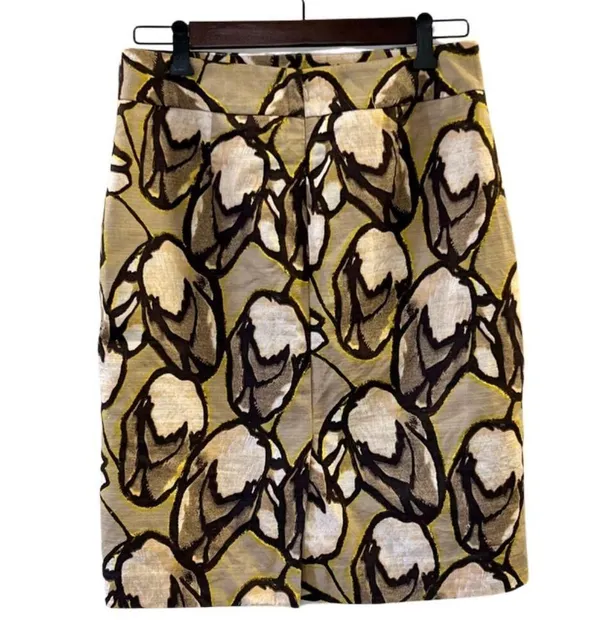 Ann Taylor Women's Floral Skirt Size 4 - Image 2