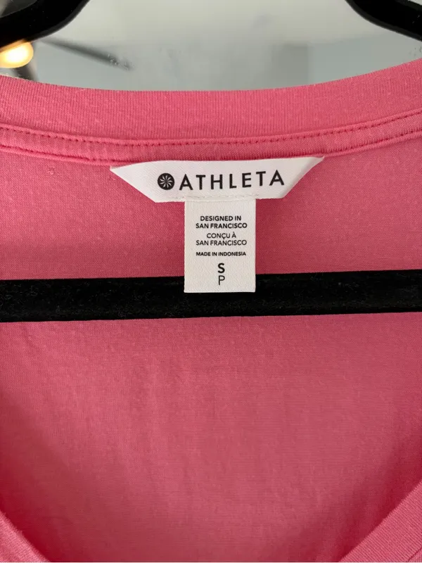 Athleta nighttime bliss sleep tee pink v-neck sz Small short sleeve soft classic - Image 2