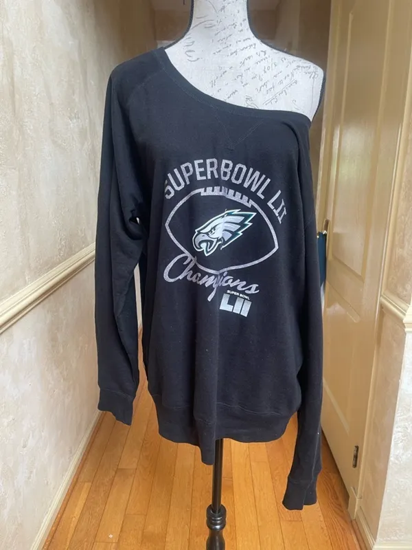 NFL Philadelphia Eagles Super Bowl LII Champions Sweatshirt Ladies 2XL Fanatics - Image 2