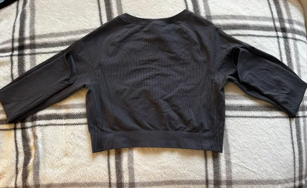 Gymshark Apex Seamless Crop Top - Image 5