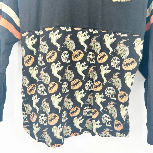 Universal Studios Womens HHN 2022 Spooky Core Halloween‎ Spirit Jersey Size S - Image 3