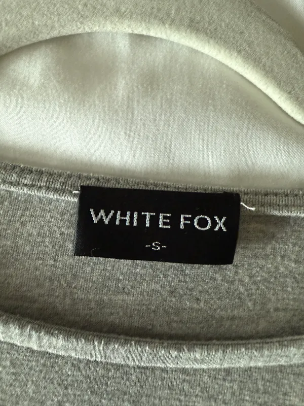 White Fox Long sleeve  - Image 3