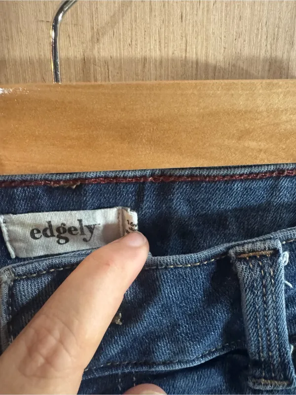 Women’s Edgely Medium Wash Straight-Leg Cargo Ankle Jeans Size 16W - Image 3