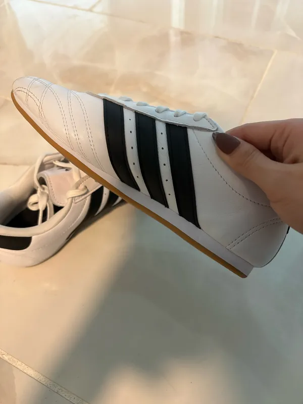NWOT ADIDAS TOKYOS - Image 3