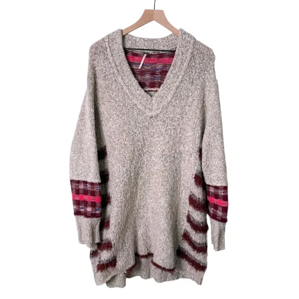 Free People Cloud Oversized Tunic Sweater V Neck Grey Tan Red Pink Size XS - Image 5