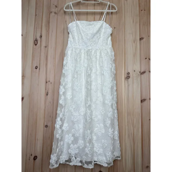 NWT Lulus Delightful Charisma White Embroidered Sequin Mesh Midi Dress Wedding M - Image 10