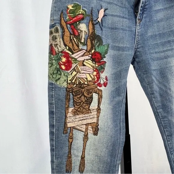 Donoratico Embroidered Jeans Womens M Blue Skinny Stretch Floral Graphic Artsy - Image 3