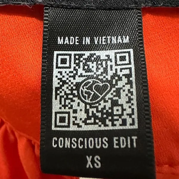 383 Express | NWOT Orange Satin Mock Neck Halter Top (size XS) - Image 7