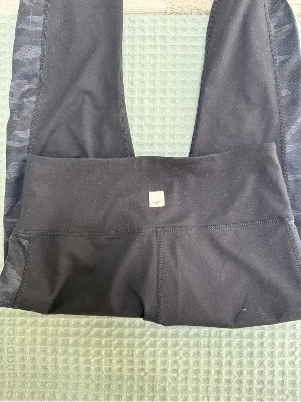 VUORI WOMEN'S ASYMMETRIC BLOCK‎ LEGGINGS size S - Image 6