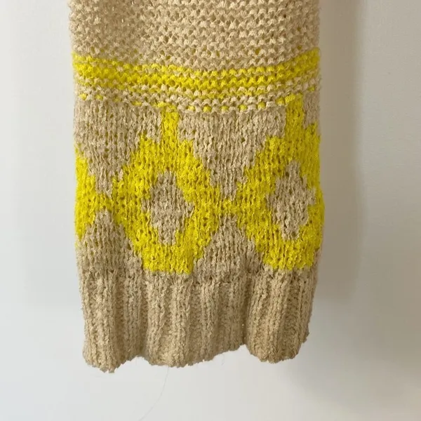 Lulus Boho Aztec Beige Embroidered Print Lightweight Knit Sweater Womens L - Image 4