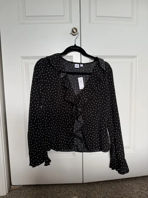 Gap Polka Dot Ruffle Blouse - Image 5