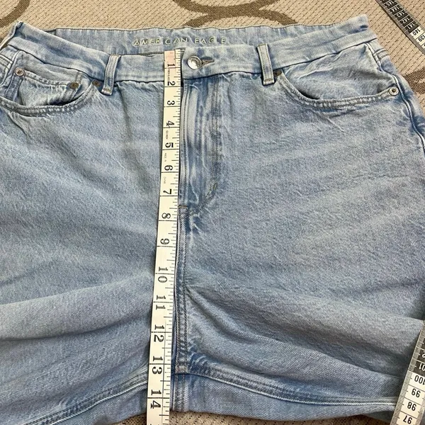 American Eagle AE Curvy Super High-Rise Baggy Straight Jeans Light Blue Size 16L - Image 4
